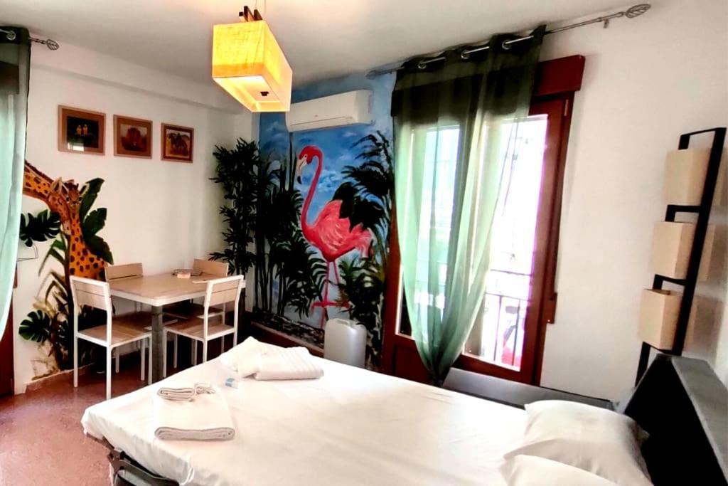 Apartamento En Zona De Ocio Casco Antiguo Alicante Buitenkant foto