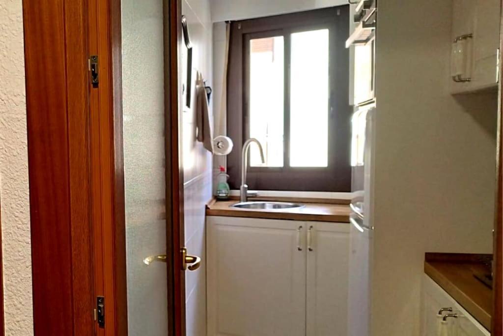 Apartamento En Zona De Ocio Casco Antiguo Alicante Buitenkant foto