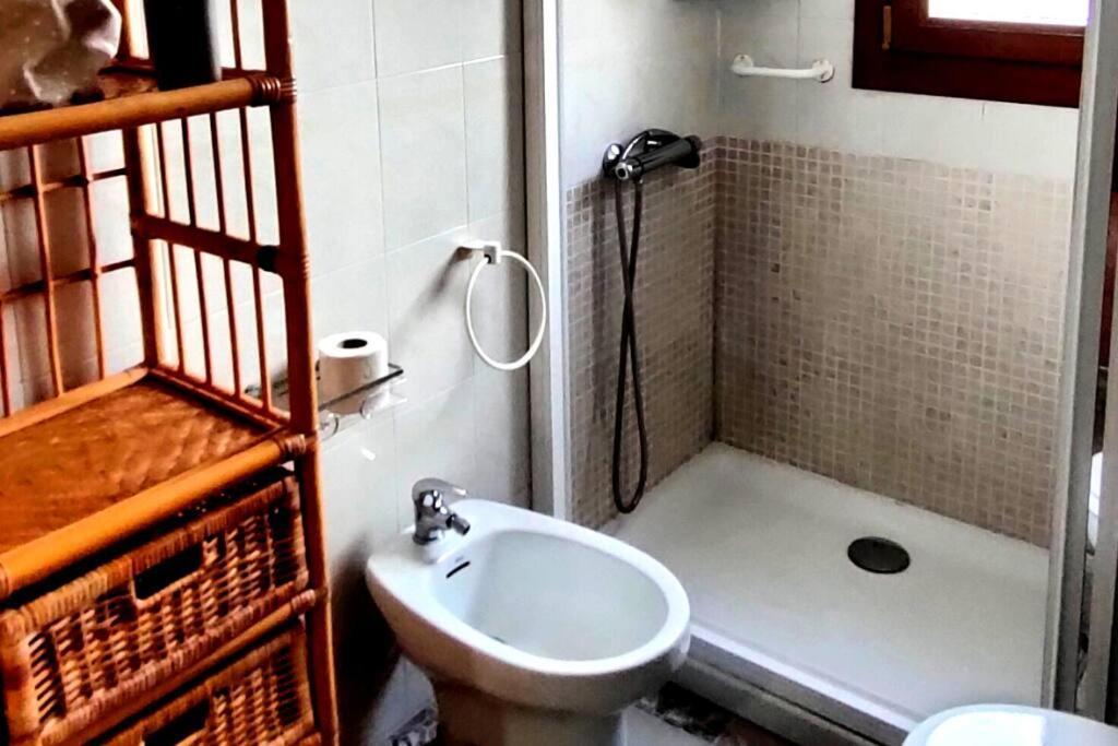 Apartamento En Zona De Ocio Casco Antiguo Alicante Buitenkant foto